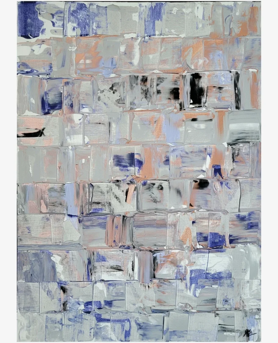 Moderne Abstrakte Malerei in Grau, Blau und Pastelltöne mit unregelmäßigen Mustern.