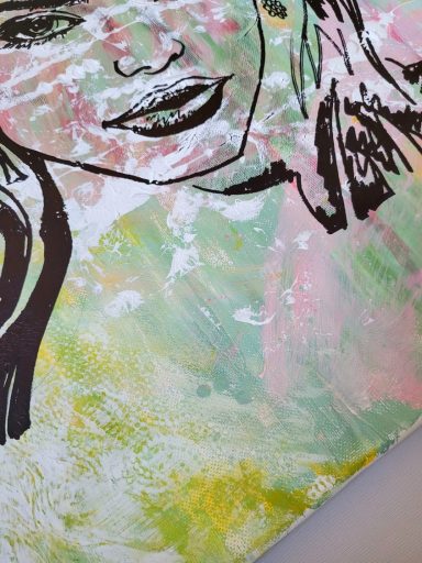 Kraftvolles Acrylportrait auf Leinwand mit dynamischen Linien und lebendigem Hintergrund, zeitgenössische Frauenfigur