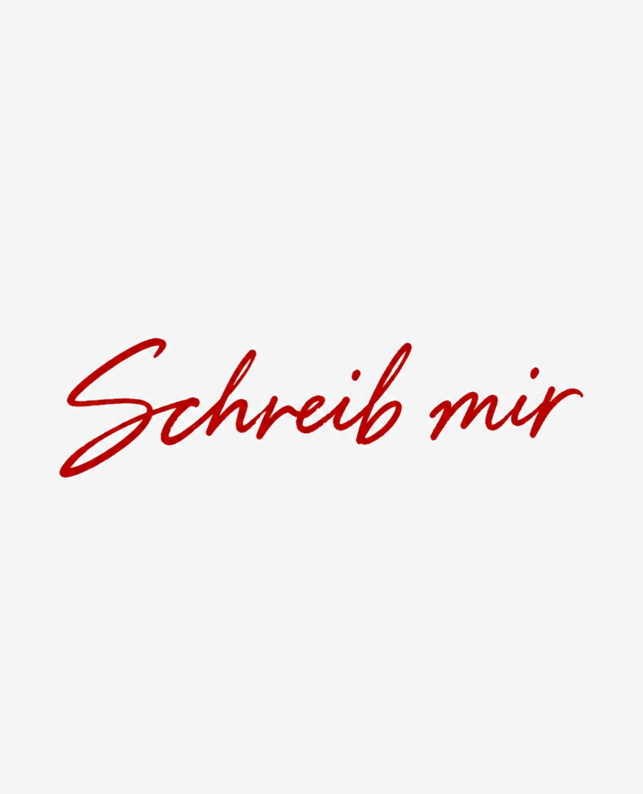„Schreib mir“ – rote handgeschriebene Schrift auf hellem Hintergrund als Kontakt-Hinweis auf der Website von mibkunst.de.